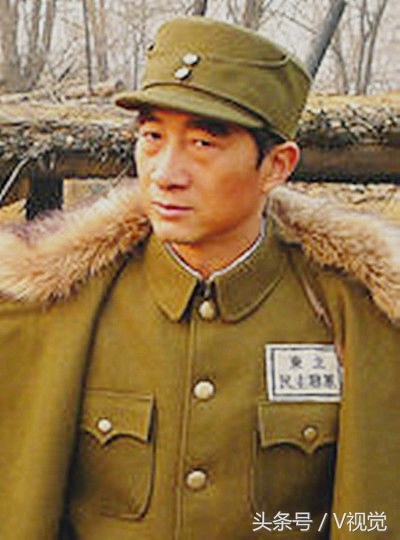 陈姗姗既是聂荣臻的特型演员又是林彪的特型演员,你看他适合演谁