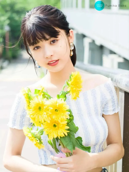 马场富美加(Fumika Baba),笑起来很甜的清纯少女