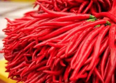 ​新鲜辣椒冷冻保存方法（这样保存时间管得久）