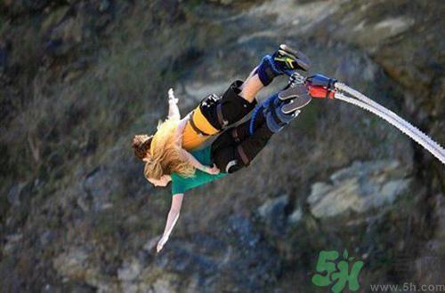 蹦极要注意什么?第一次蹦极要注意什么? 蹦极要注意什么?第一次蹦极要注意什么?