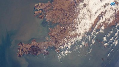 ​跟着“航”拍去旅行！神十七乘组带你从太空看壮美河山