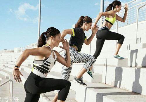 女人做什么运动提臀效果好？五大提臀运动任你选