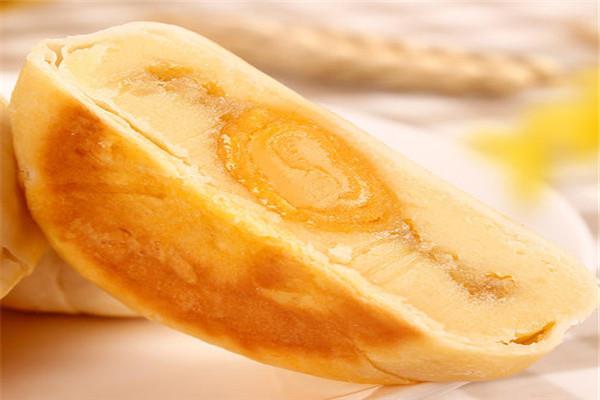 月饼不放视水可以吗 月饼可以怎么做 月饼不放视水可以吗 月饼可以怎么做