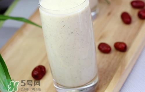 喝红枣酸奶有什么好处?红枣酸奶的功效与作用 喝红枣酸奶有什么好处?红枣酸奶的功效与作用