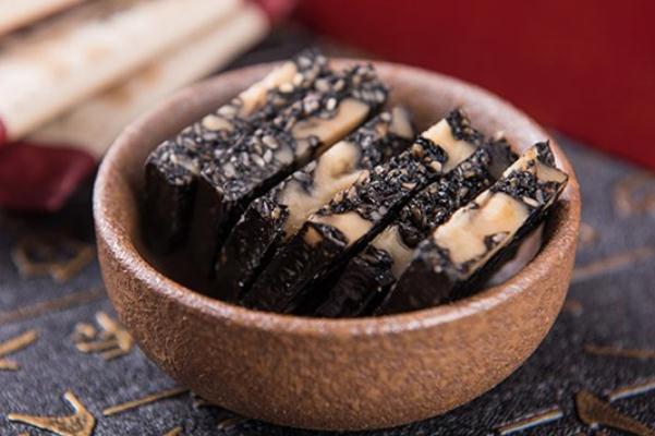 阿胶固元糕要怎么吃 阿胶固元糕要不要冷藏 阿胶固元糕要怎么吃 阿胶固元糕要不要冷藏