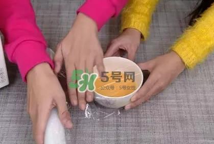 蒸鸡蛋怎么做没有蜂窝?蒸鸡蛋怎么去腥味 蒸鸡蛋怎么做没有蜂窝?蒸鸡蛋怎么去腥味