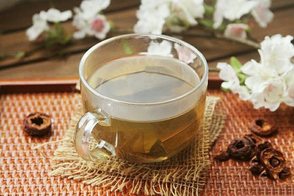 山楂荷叶茶可以天天喝吗 山楂荷叶茶一天喝几杯