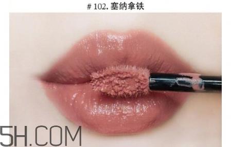 欧莱雅口红真假辨别 欧莱雅口红真假对比