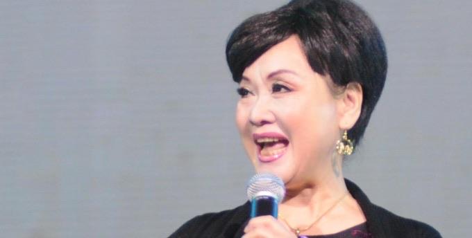 娱乐李谷一总资产多少亿?李谷一恋爱状况又如何 2