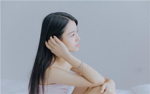 没有啊,我觉得你长得很漂亮