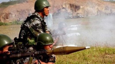 ​69式40火箭筒：能对付轻型装甲目标，摧毁野战防御工事