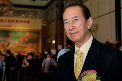 ​何猷光车祸离世，还有梁安琪被伏击，何鸿燊家族内斗比想象复杂多