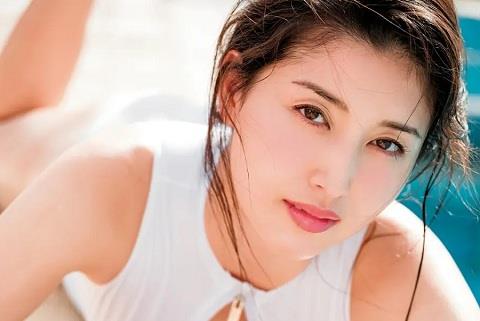 情感扎心语录,越看越心痛的现实句子1