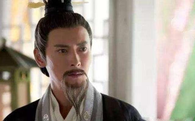 岳不群是华山派“气宗”高手,为什么反而去偷“辟邪剑谱”?