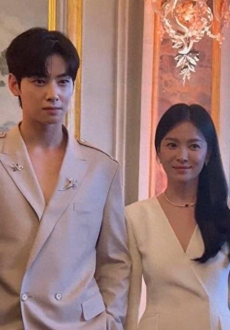 超级大惊喜!高圆圆宋慧乔车银优等人同框合影