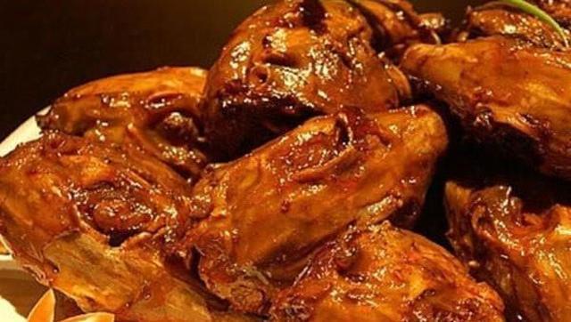 鸡头无人问津,为什么这些动物头却疯抢,味道超好