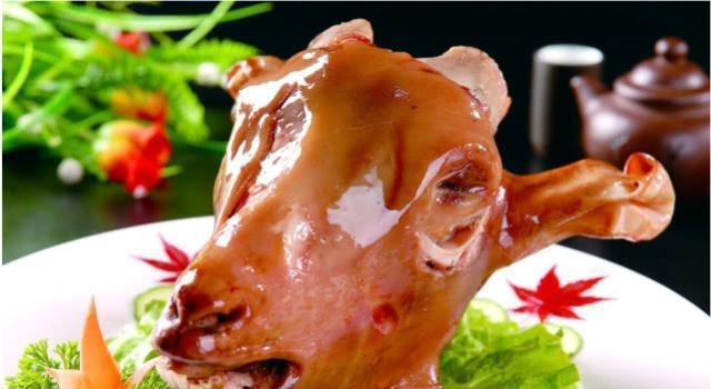 鸡头无人问津,为什么这些动物头却疯抢,味道超好