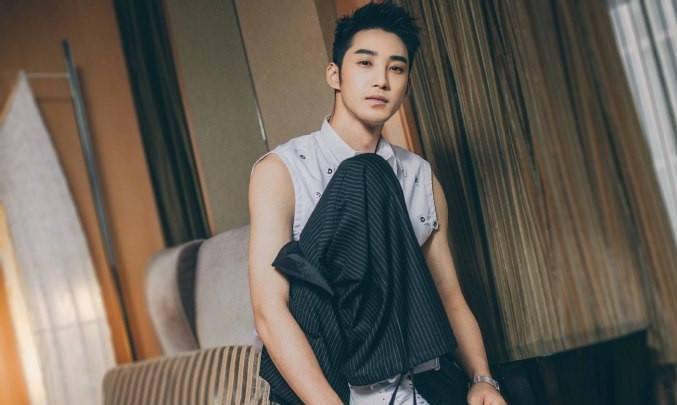 庞瀚辰,具有非常帅气俊朗的外表,也是一名非常具有演技的努力派