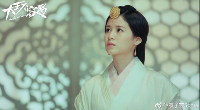 演完《泡沫之夏》和黄轩拍广告，袁子芸会成为下一个郭碧婷吗？