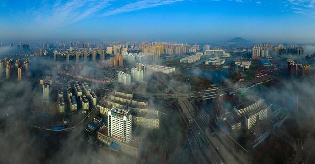 河南最憋屈的城市,人口全省第一,7条高速穿叉，却至今未通高铁