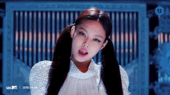 葬爱家族终于从亚洲红到了欧美