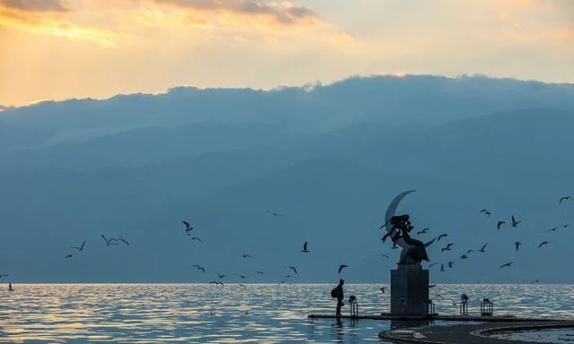 凉山市再遭火灾,大火焚烧前的它,曾风恬月朗如隐世仙境