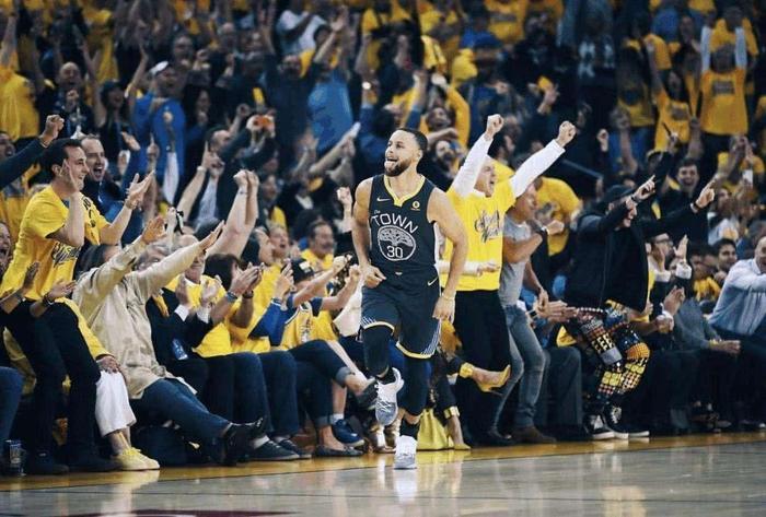 雄鹿即将出局,勇士却成最大赢家!真要白送三连冠+库里FMVP