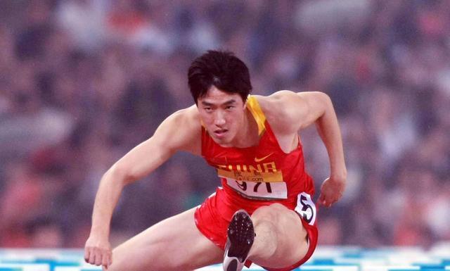 飞人刘翔退役后，每个月能有多少退役补贴？可算知道了