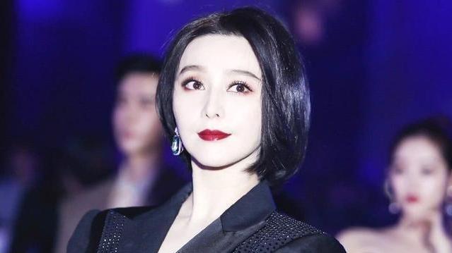 之前是“花瓶”,之后是“范爷”,范冰冰的伯乐是穆晓光