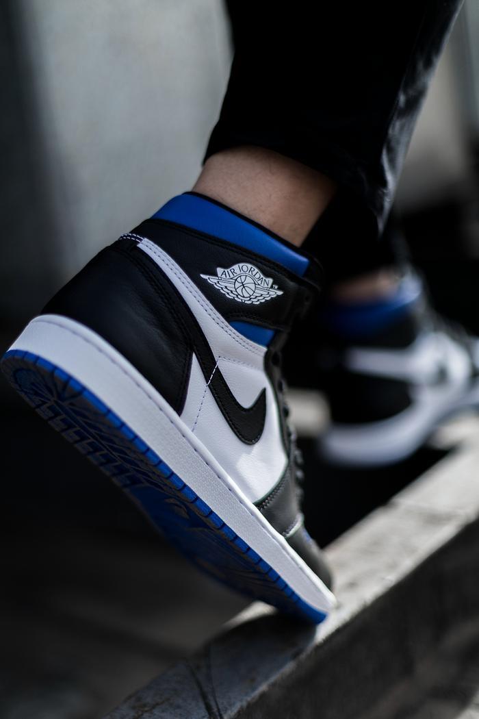 这双黑脚趾AJ1有些人不待见,但上脚真的好看