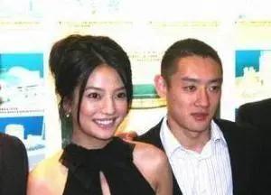 2009年,曾酷爱追求女星的