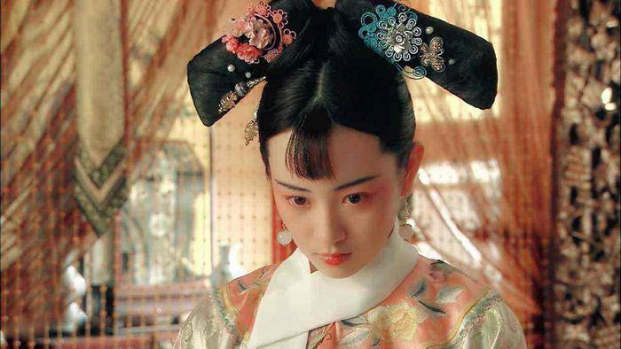 巴恪思在《太后与我》中，称自己是慈禧的幕宾，小编觉得他在造假