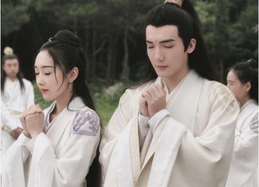 明明很帅却一直不红,景甜也没捧红他,不料却被肖战意外带火了