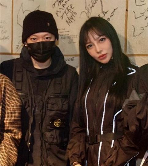 疑似PGOne新女友神似李小璐,自己是整容脸,却吐槽李小璐腿粗