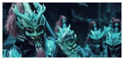 剧版《盗墓笔记》秦岭神树部分更改太多,不言骑复活对战小哥?