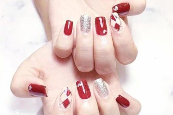 秋冬必备美甲 连指尖都这么撩人 秋冬必备美甲 连指尖都这么撩人