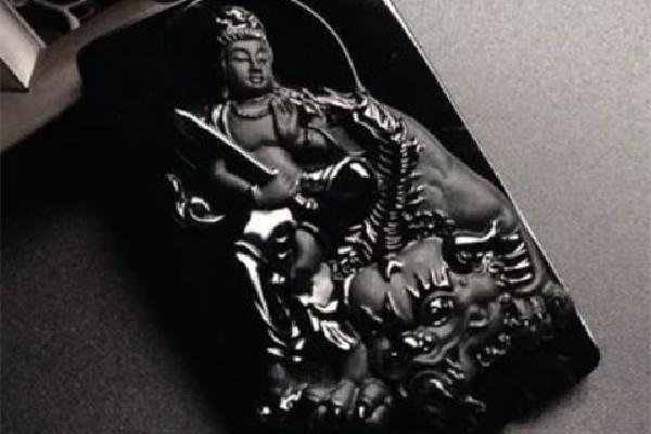 墨翠可以辟邪吗 墨翠对身体有好处吗 墨翠可以辟邪吗 墨翠对身体有好处吗