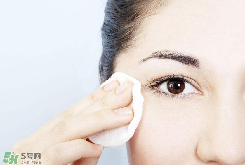 正确卸妆手法你做对了吗?错误卸妆手法须知 正确卸妆手法你做对了吗?错误卸妆手法须知