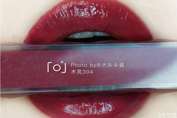 唇釉为什么会苦 唇釉可以加东西稀释吗 唇釉为什么会苦 唇釉可以加东西稀释吗