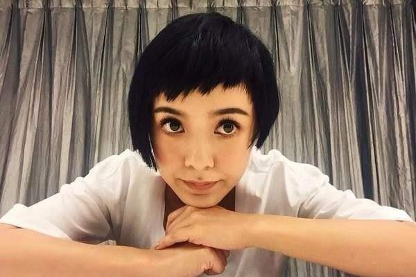 狗啃刘海适合长脸吗 让脸显得更长 狗啃刘海适合长脸吗 让脸显得更长