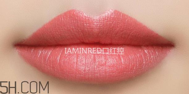 玫珂菲明星挚爱润哑唇膏试色_C303试色 玫珂菲明星挚爱润哑唇膏试色_C303试色