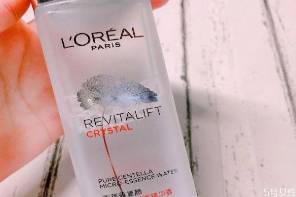 柔肤水可以放冰箱吗 柔肤水和爽肤水可以一起用吗 柔肤水可以放冰箱吗 柔肤水和爽肤水可以一起用吗