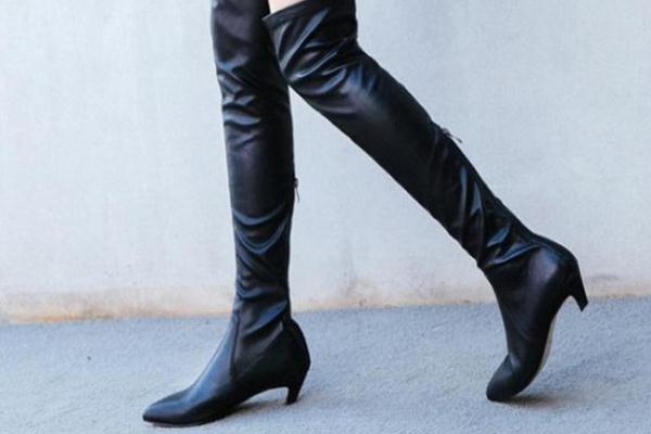长筒靴脚踝处褶皱 长筒靴磨脚踝怎么办 长筒靴脚踝处褶皱 长筒靴磨脚踝怎么办