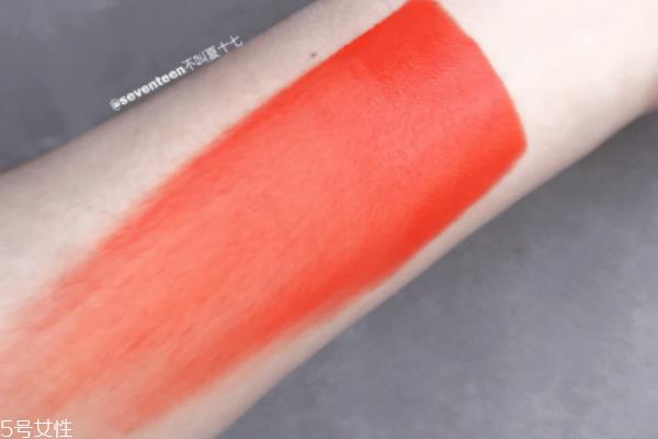 阿玛尼红管401多少钱 阿玛尼红管401试色 阿玛尼红管401多少钱 阿玛尼红管401试色