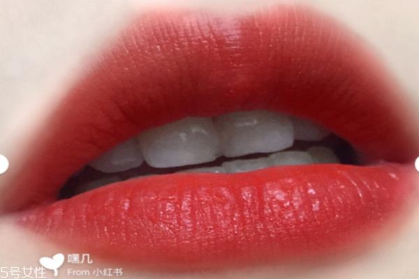 阿玛尼红管401多少钱 阿玛尼红管401试色 阿玛尼红管401多少钱 阿玛尼红管401试色