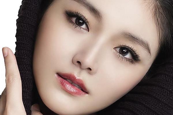 韩国女生美白秘诀是什么 让你白到闪瞎路人 韩国女生美白秘诀是什么 让你白到闪瞎路人