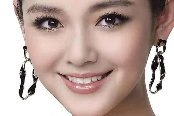 韩国女生美白秘诀是什么 让你白到闪瞎路人 韩国女生美白秘诀是什么 让你白到闪瞎路人