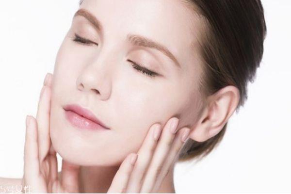 性价比高的烟酰胺精华有哪些 烟酰胺并非人人适用 性价比高的烟酰胺精华有哪些 烟酰胺并非人人适用