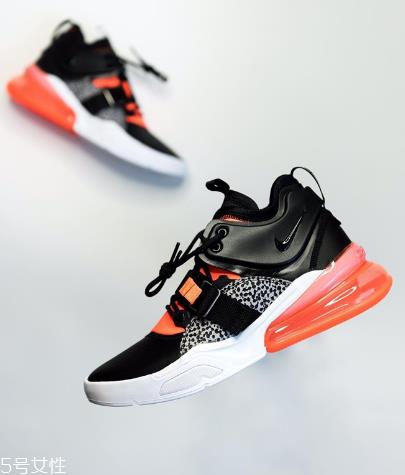 运动鞋比皮鞋大一码还是小一码? 运动鞋比皮鞋大一码还是小一码?