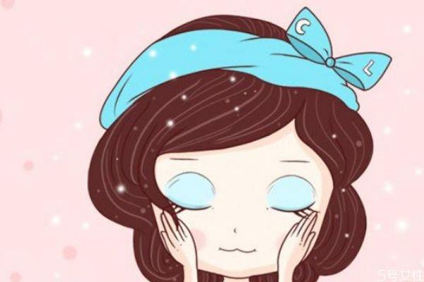 鼻子为什么会起皮呢 鼻子起皮的原因是什么呢 鼻子为什么会起皮呢 鼻子起皮的原因是什么呢